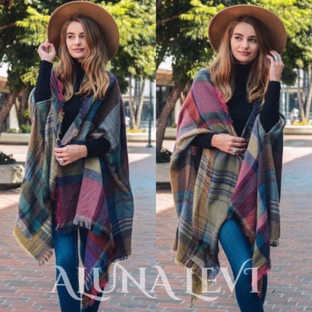 AUTUMN FEELS Plaid Poncho - Picture 1 of 5